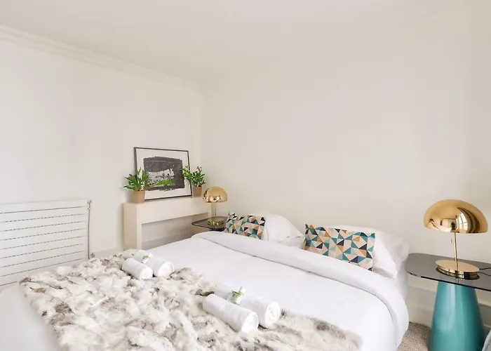 Bel Avec Terrasse - Opera París